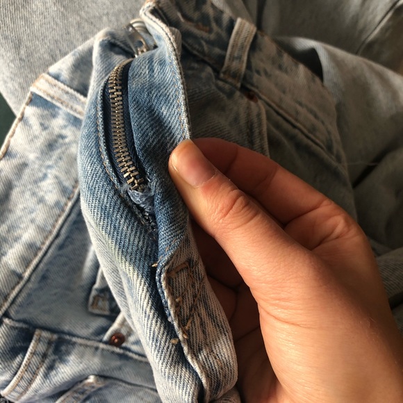 COPY - ZARA high waisted wide leg jeans - Picture 3 of 3